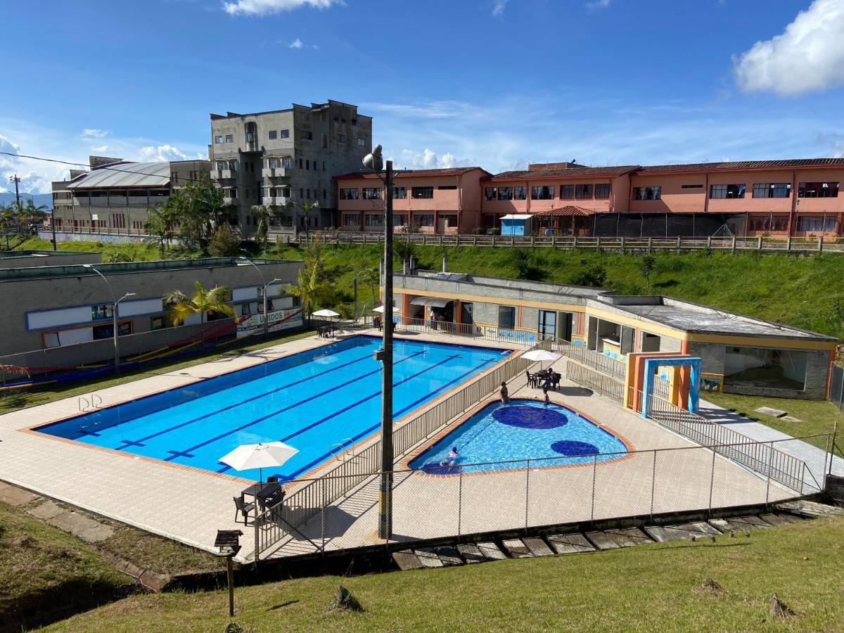 La Pradera Apartment By Hope Guatapé Eksteriør bilde